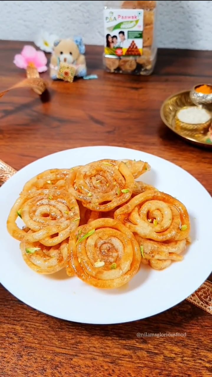 Jalebi with Paawak Jaggery